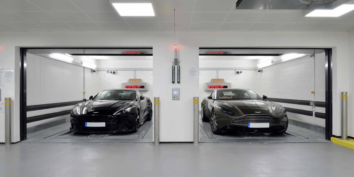Überdachter und gesicherter Autoparkplatz in Javea | Jahres- und Monatsmiete